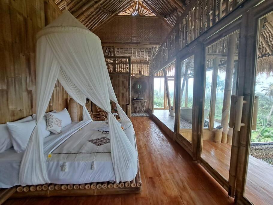 Villa Makerti Bali~Bamboo House Selat Exterior foto